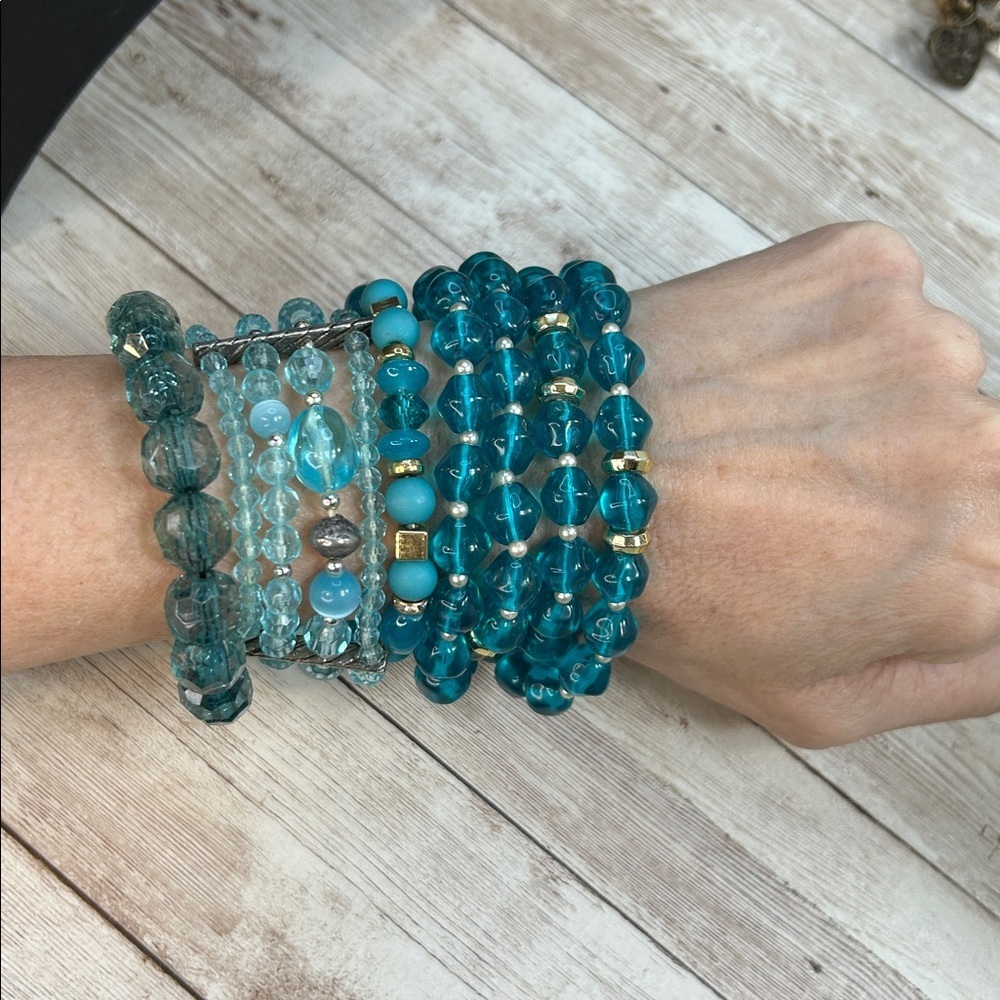 Elegant Blue Beaded Bracelet Set of 4